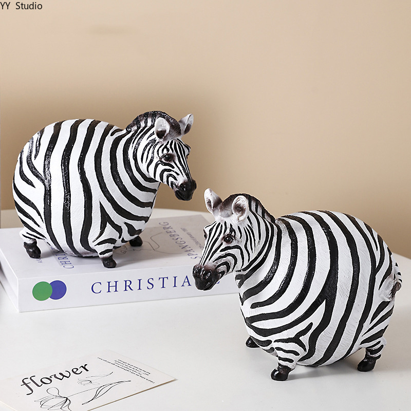 北欧クリエイティブ樹脂ゼブラ装飾品アート動物彫刻装飾品ホーム - Art Craft Zebra のレビューと価格